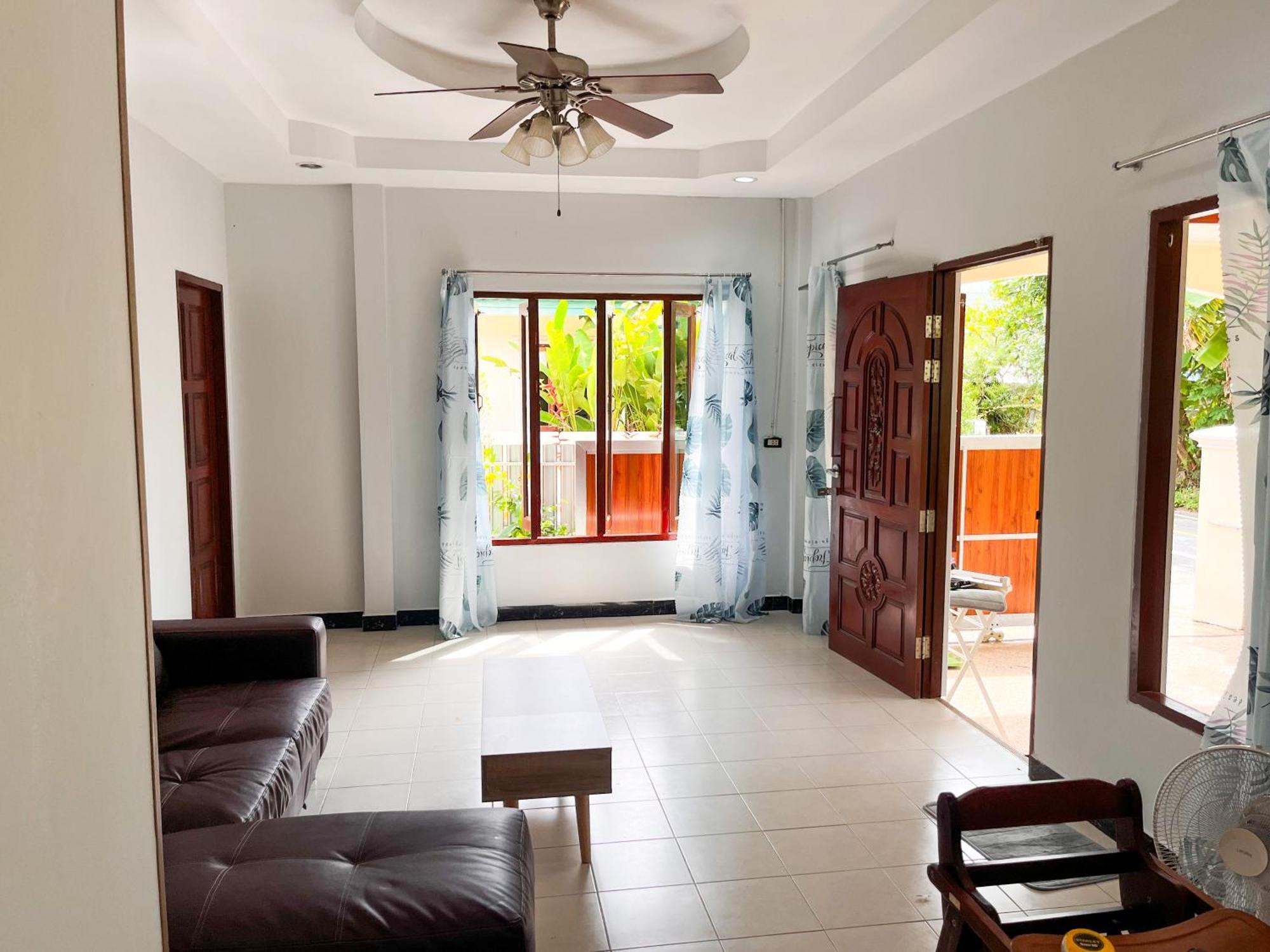 2Br Maryam Villa Near Tesco & Beach. Bangtau-part Kültér fotó